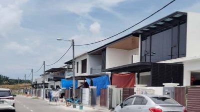 民生特工队〡入住1年仍无垃圾服务 居民被迫天天自行清理