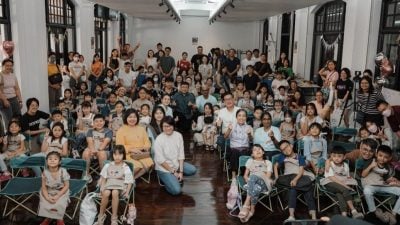 儿童友好城市再前进   45名儿童化身咖啡师