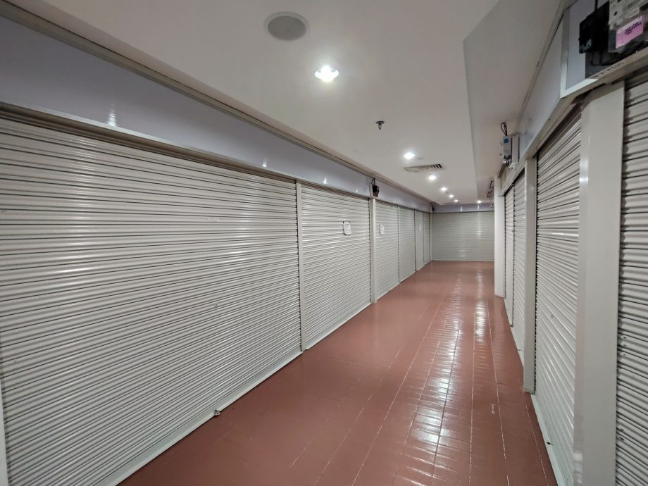 已签发（大北马）光大垫楼设空中外环走道？ 郑来兴：成本太高不实际