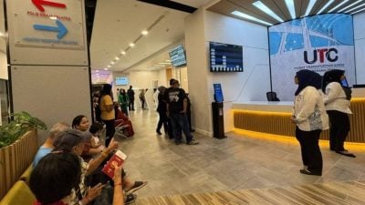 威省UTC今起启用 移民局部门人潮最多 议员和民众都满意 