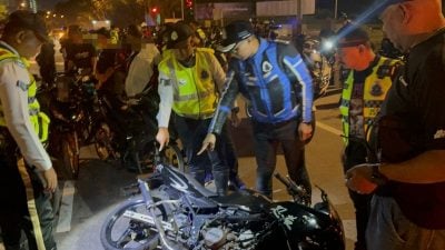 感慨年轻人参与非法飚车 警官：被夺走性命前 请停止参与