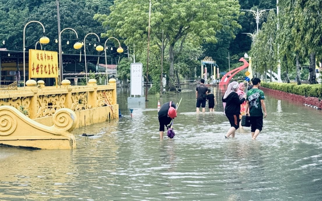 已签发(大北马)玻多数地区水位消退 灾民降至7345人