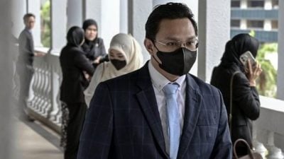 前部长秘书收贿罪成！入狱6年罚880万 闻判后泣不成声