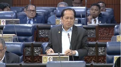 马斯兰批马哈迪政治因素取消高铁 “赔了巨额又塞车”