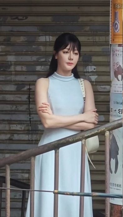 带病拍戏一个多月未愈惹忧 迪丽热巴片场求救：怎么办啊？