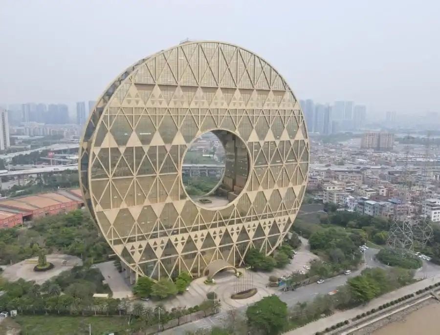 广州圆大厦8.84亿起拍 “全球最圆建筑”乏人问津