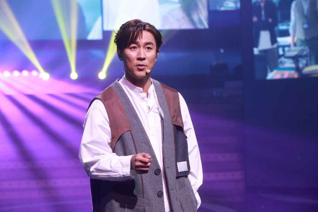 张振朗谭俊彦高歌失准 台庆遭批“五音不全大杂烩”