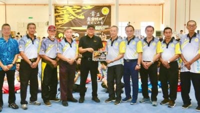 张金发：民间团体武术同台竞技  明年办首届传统武术公开赛