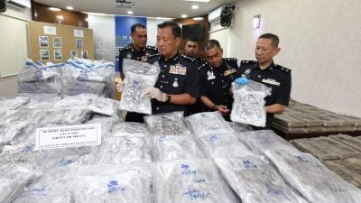 警起获总值近530万毒品 逮捕1男跑腿助查