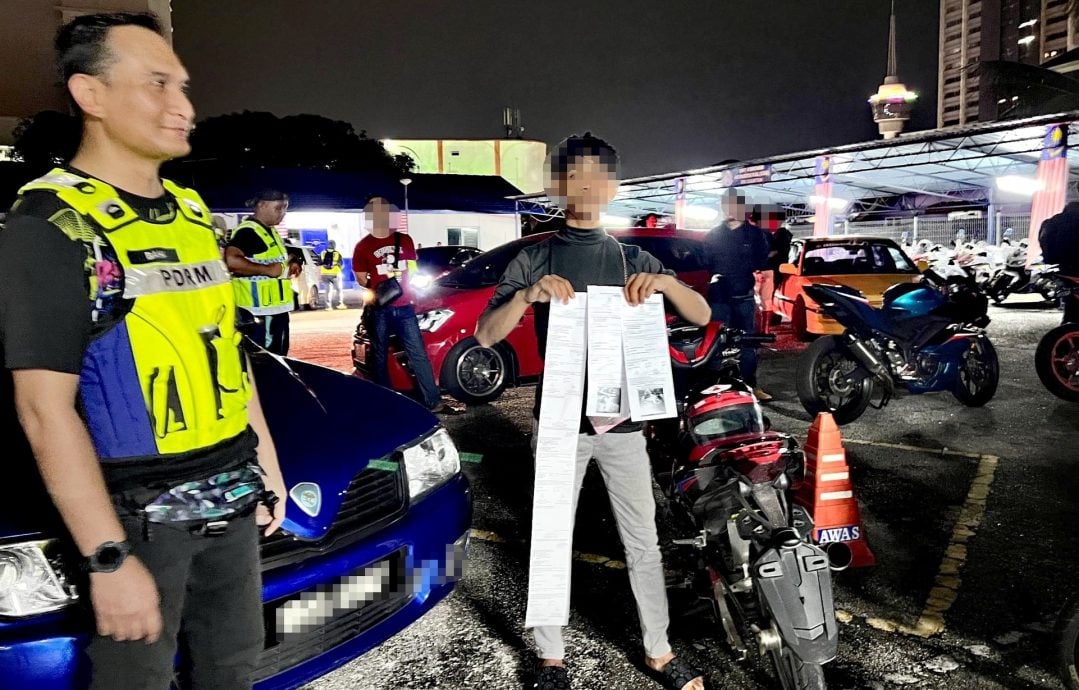 彭陆交局于关丹UTC参与联合执法行动,开出274张罚单。