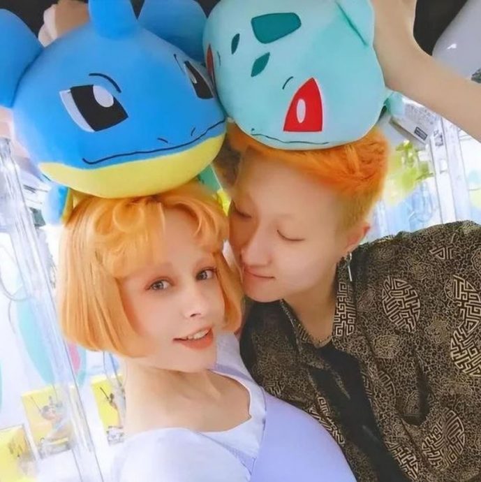 成龙62亿身家疑修改遗嘱 吴卓林被爆旺角街头摆地摊