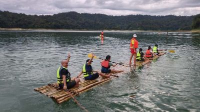 户外行程难行风险增 皇家柏隆雨季游客减