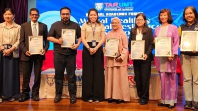 李仕伟：及时热门话题 学校心理健康 关乎社会