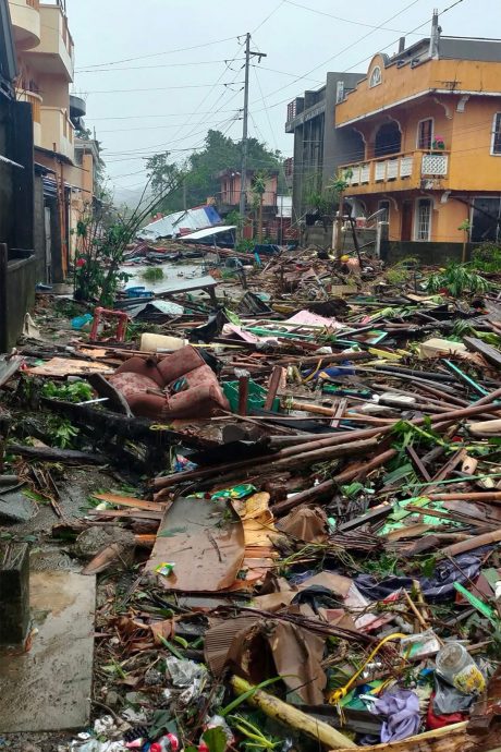 换文+换题，天下事主文)超强台“凤凰”来势汹汹 半径恐几乎覆盖整个菲律宾 