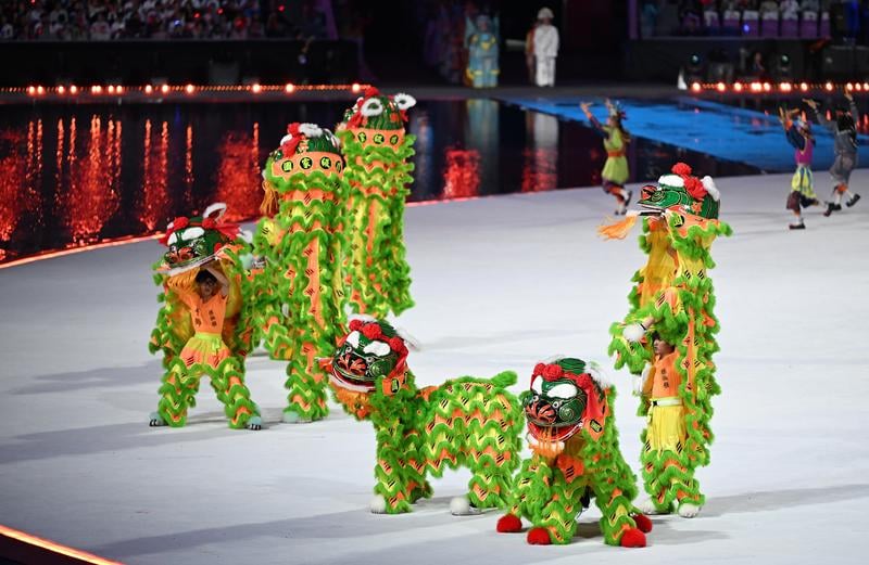 换文+换题,天下事主文)超强台“凤凰”来势汹汹 半径恐几乎覆盖整个菲律宾