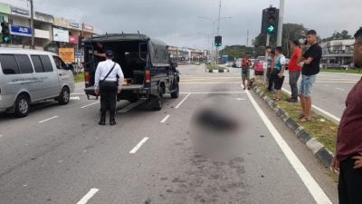 摩托遭宝马猛撞　年迈骑士当场毙命