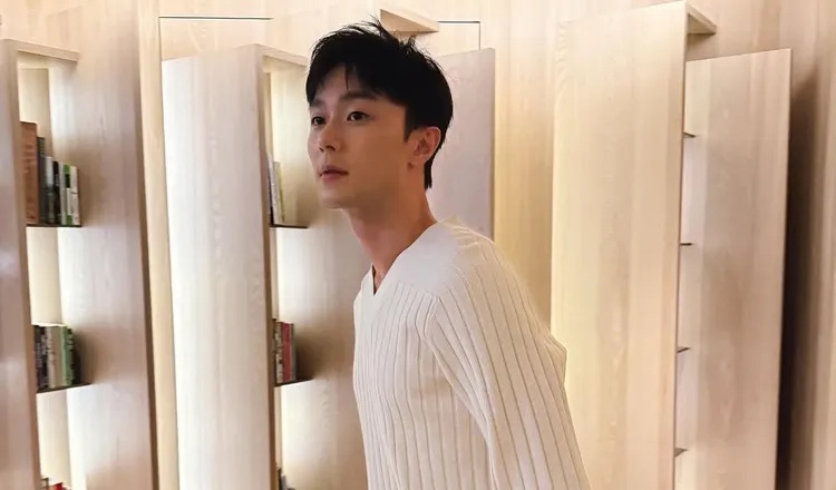 施柏宇被爆请病假去约会 剧组严正否认澄清真相