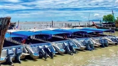 游船无法添补贴油 成本增  许咏强吁政府伸援