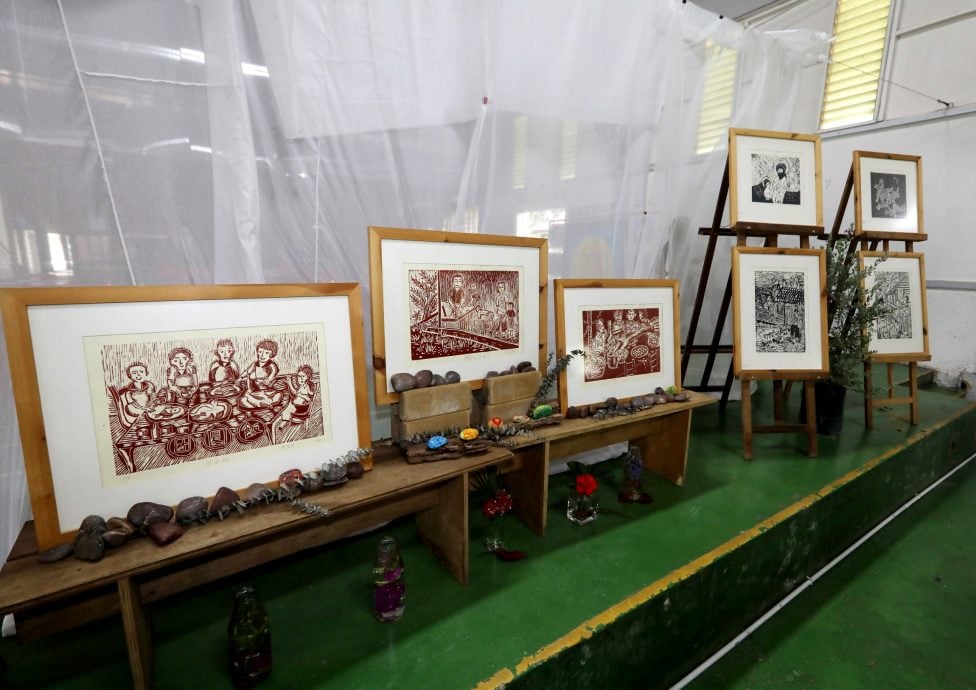 早报//大都会-希望之谷“希望献心艺9.0”慈善画展/7图