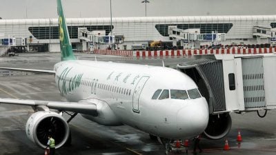 春秋航空上海飞隆复航  张庆信：巩固马中联系