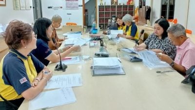 “300万送暖”获近300申请   最高拨款额提高至5万