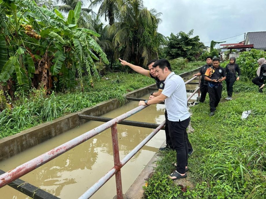 曼绒水灾|降雨量达特大暴雨级 “白区”也沦陷