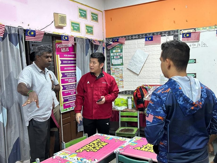 曼绒水灾|降雨量达特大暴雨级 “白区”也沦陷