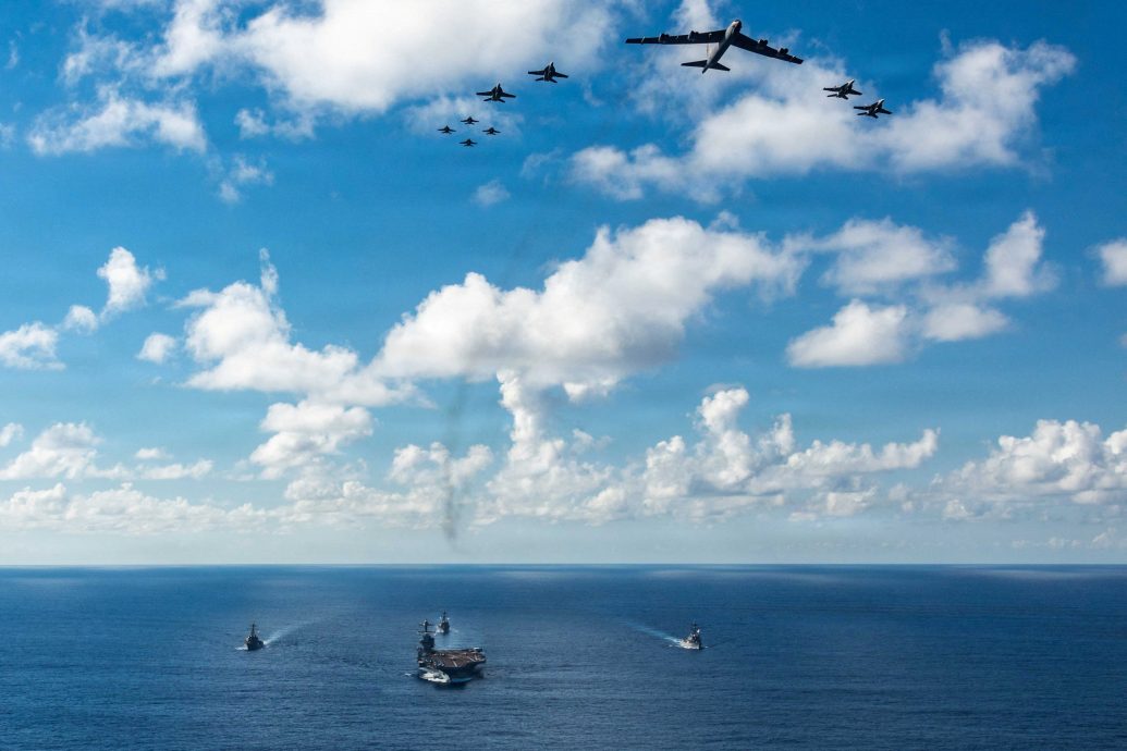 最先进航母“福特号”进入加勒比海 美军或对委内瑞拉动武