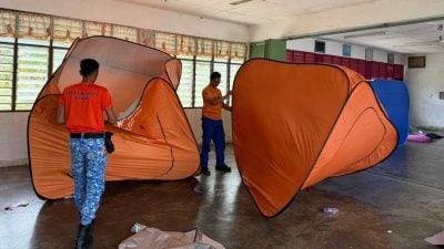 最后一个疏散中心关闭 霹雳水灾全面缓解