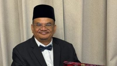 车祸致终身坐轮椅永不退缩 法德里行医路 越挫越勇