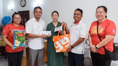 李存孝捐款1000 市政厅300  助单亲妈妈渡难关