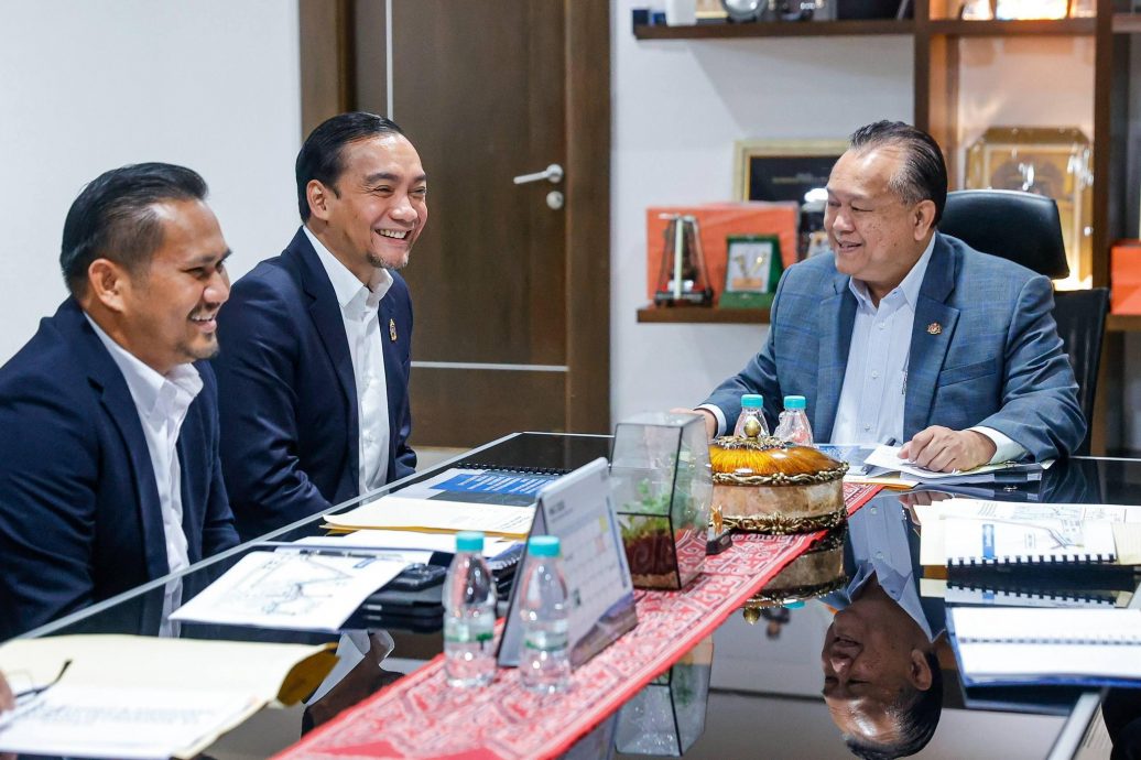 柔：翁哈菲兹：RMK13包括拨款拓宽永平至士乃北上路段