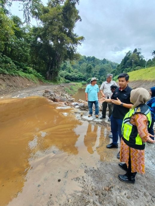 梁子祥提出三初步建议 解双溪巴板桥霹河变蓝问题