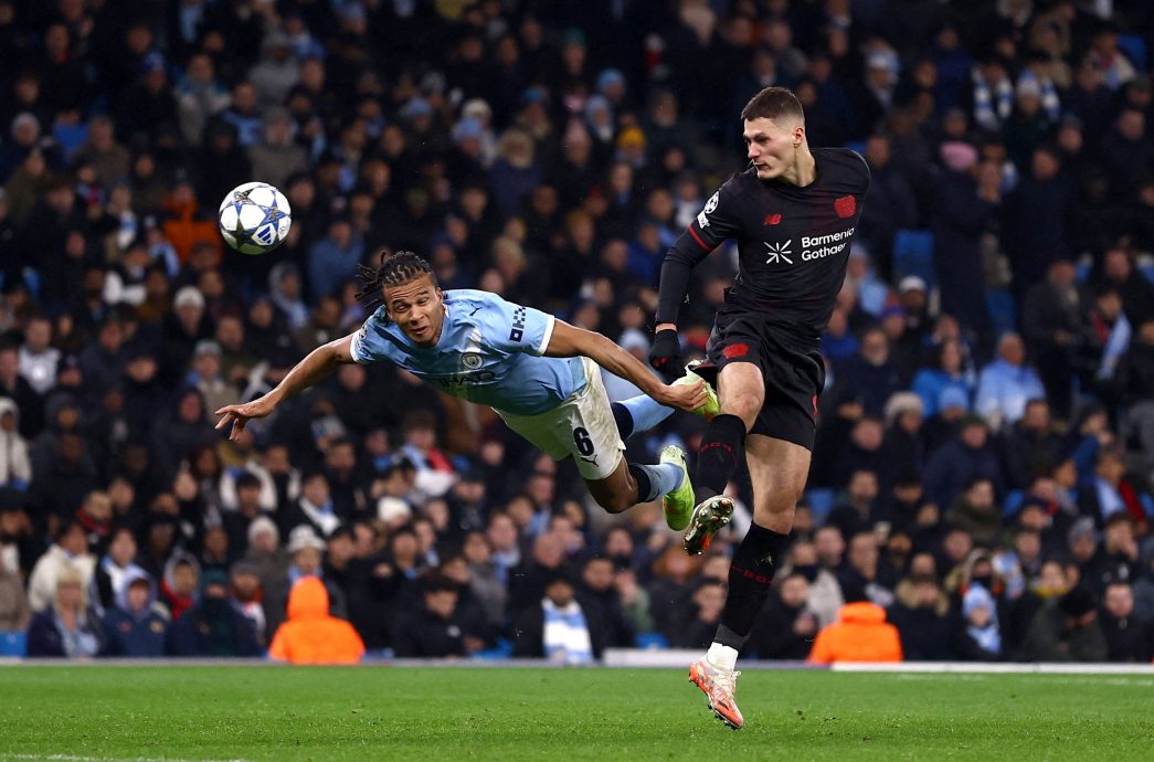 欧冠杯|意甲双雄摆脱淘汰区  曼市负药厂吞首败