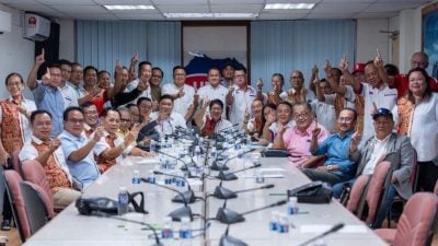 民统退出希盟 2国会议员续挺团结政府