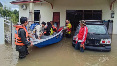 水患恶化1378户家庭受灾 霹灾民人数破4千