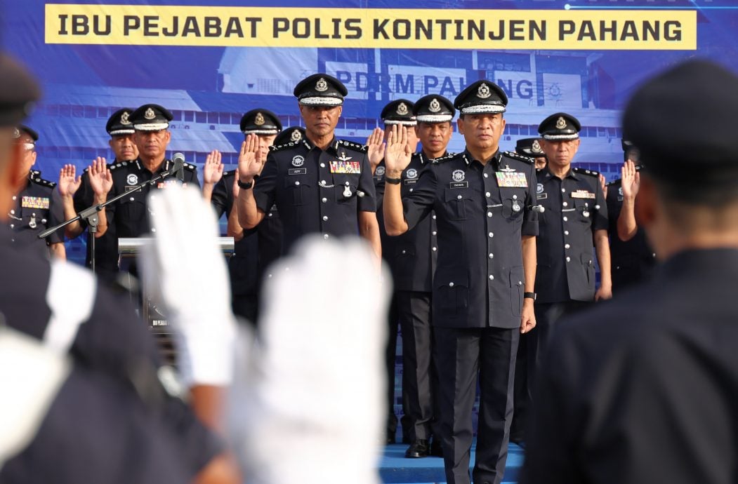 油棕园女尸被发现时已遇害两周，一嫌疑人供认涉案。