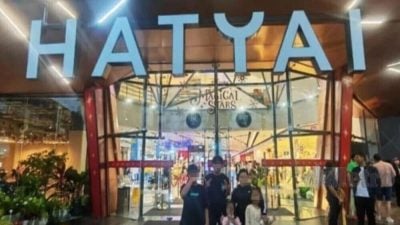 泰南大水灾｜自驾游合艾遇水灾失散 男子与妻儿已失联一周