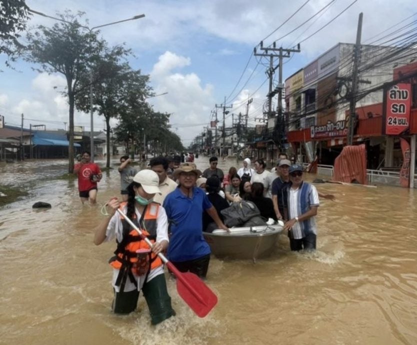 泰南大水灾｜水位下降 万宜和沙登志消队助224马泰受困者撤离