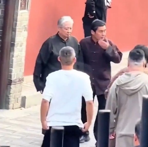 洪金宝西安会武术名将 耍太极步履稳健精神佳