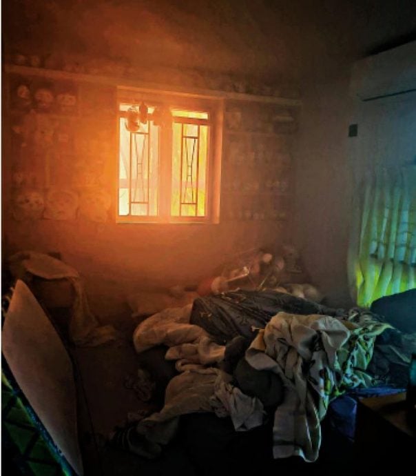 浓烟围困邻居让入屋暂避 夫妇谢邻居“好伟大”