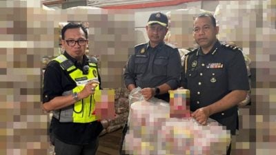 涉滥用清真标志   工厂逾3万食品充公