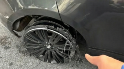 涉毒男开爆胎路虎 警：正追查车内乘客下落