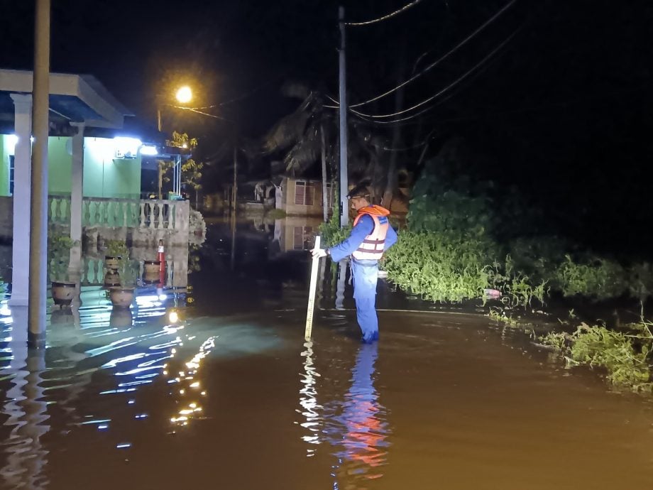 涨潮季候风加叠影响 下霹民防队加强水灾黑区监测