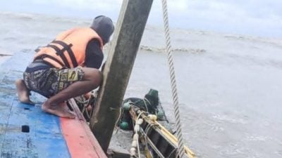 渔船回航大风浪翻覆  舵手纪日旭掉海溺毙