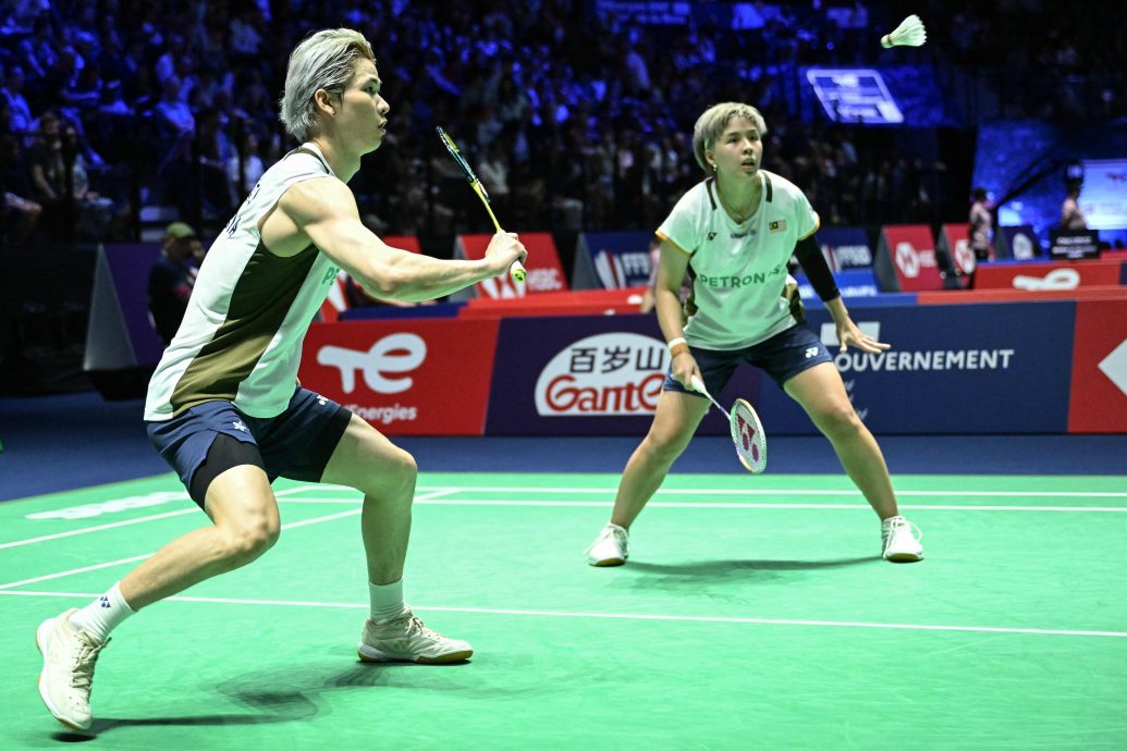 澳洲羽球超级500赛| 飞汀遭印尼3支男双“围剿”   杰蔚今年9次晋半决赛