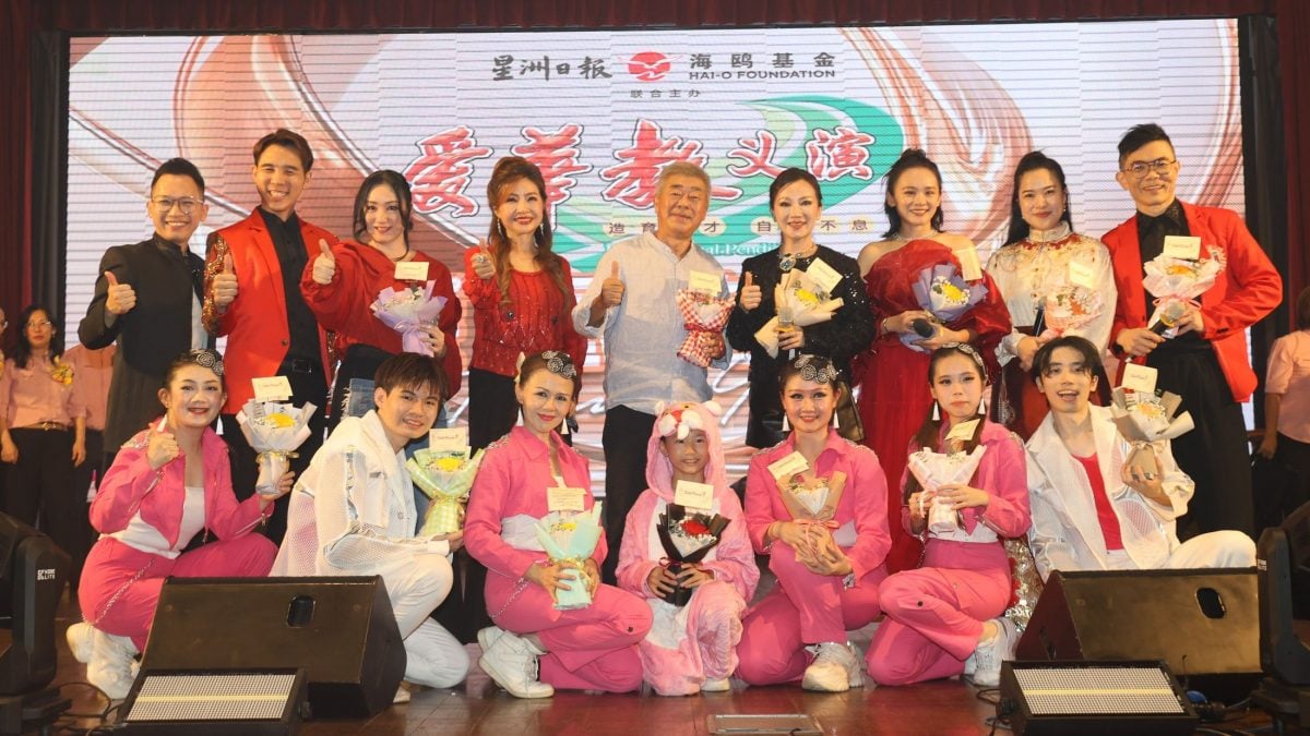 爱华教义演| 8组艺人“解锁技能”热唱 谢采妘即兴跳《大展鸿图》掀高潮