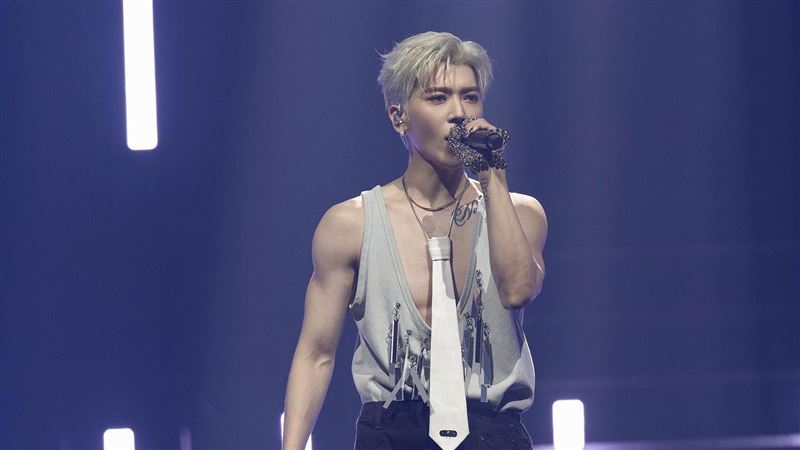 父亲涉刑案被通缉 毕书尽切割：不清楚