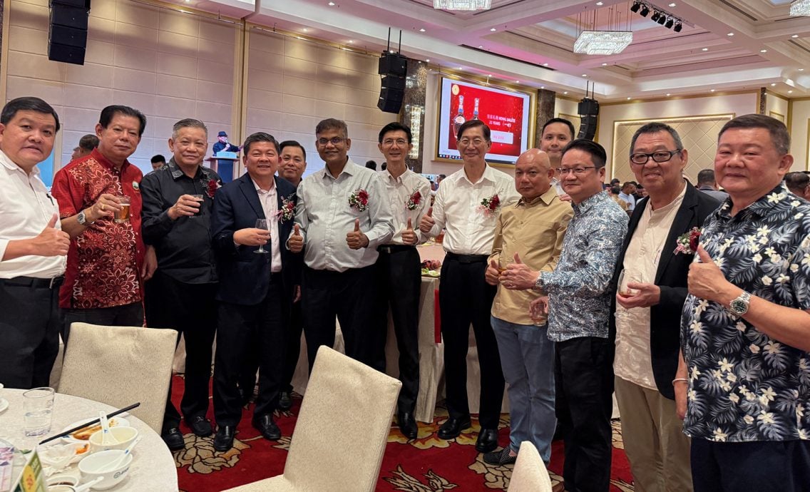 版4头（大都会）巴生友智俱乐部22周年晚宴