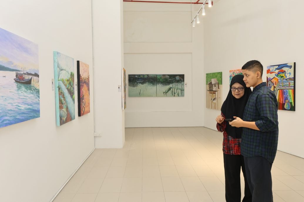 版头-大都会/吉胆岛国际艺术节作品公益展开幕/13图（可选下）